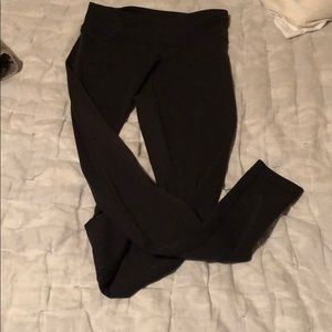 Lululemon wunder under